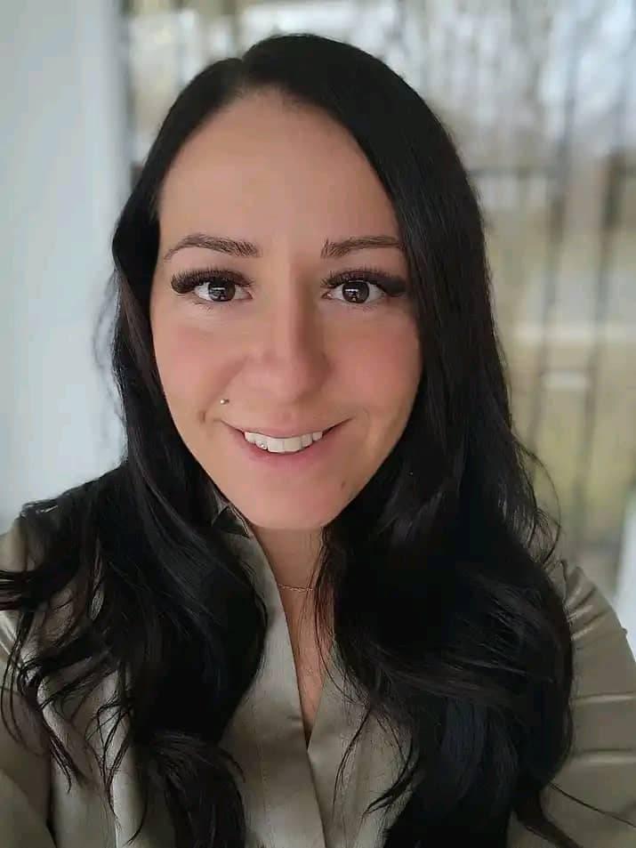 Hannah, 33 ans – Assistante RH