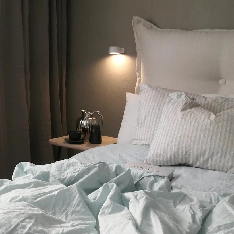 LumiMur™ – L’applique murale design qui réchauffe votre intérieur